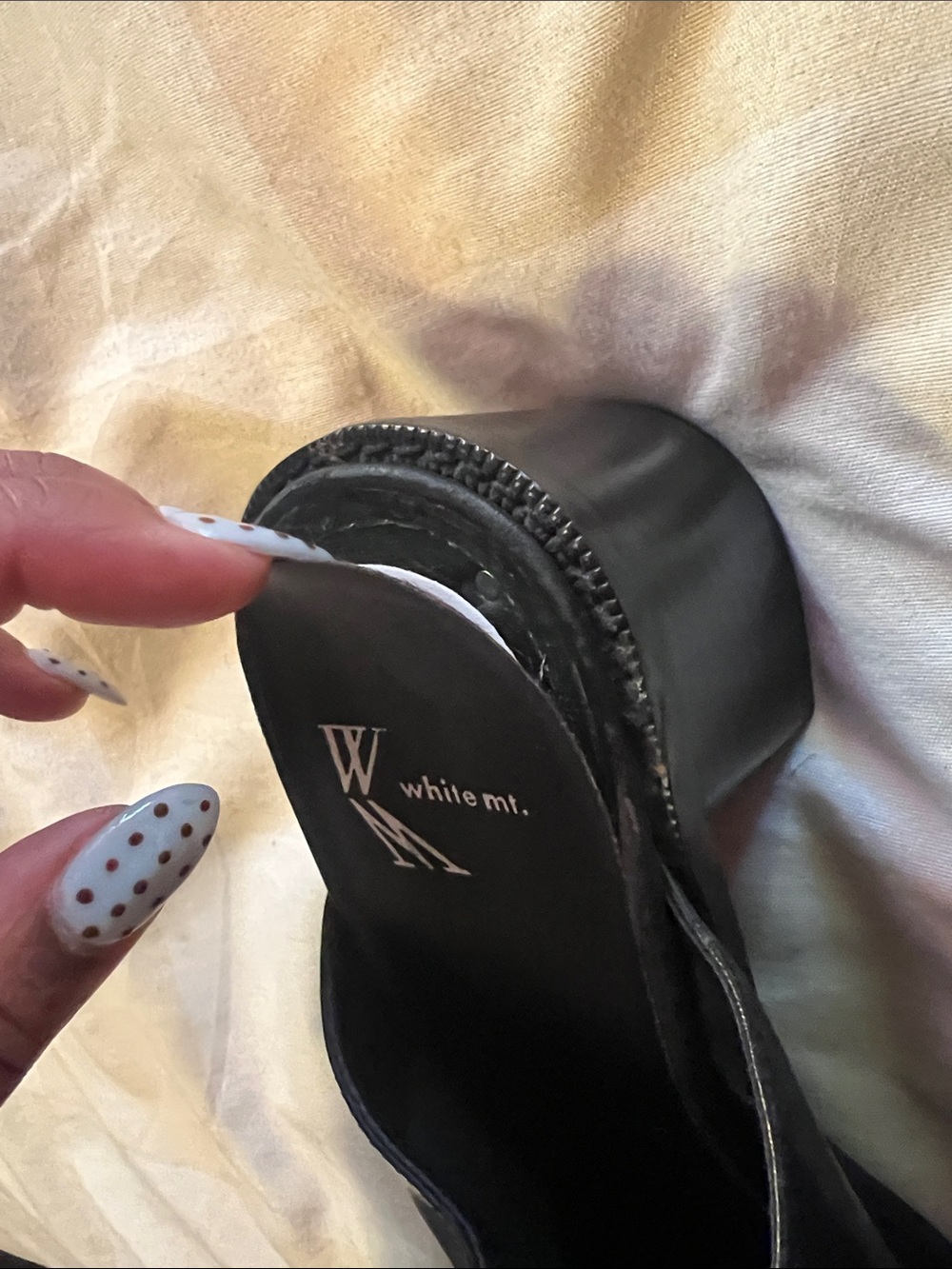 Women's Black Leather Slip-On Heeled Mules - Picture 6 of 6